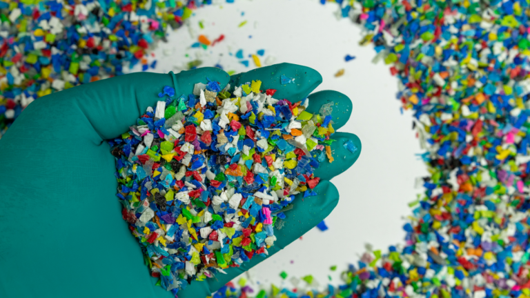 นักวิจัยพัฒนาวัสดุรีไซเคิลสุดล้ำ เปลี่ยนขยะเป็นของใช้สุดคูล